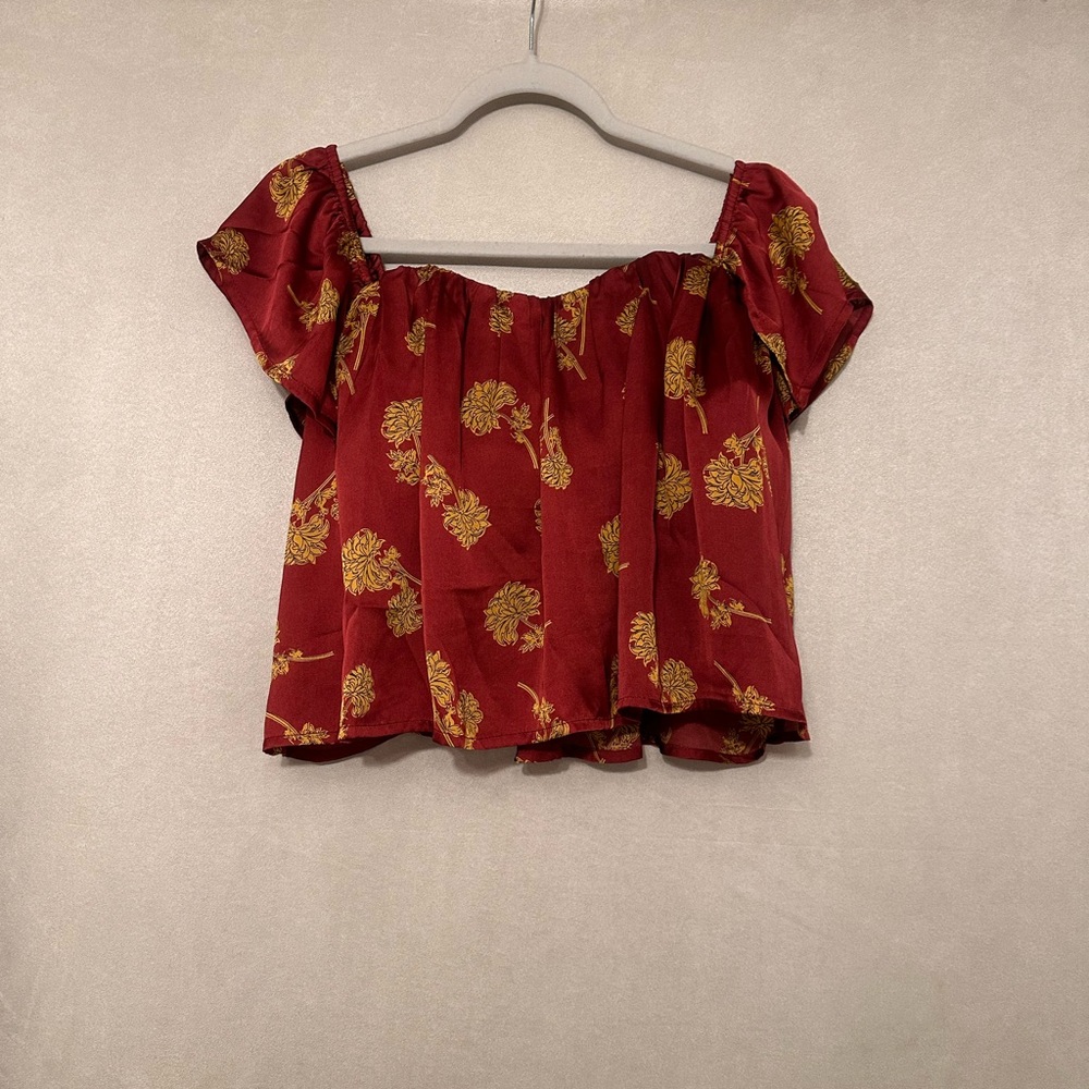 MAKE AN OFFER Crop fall silk blouse